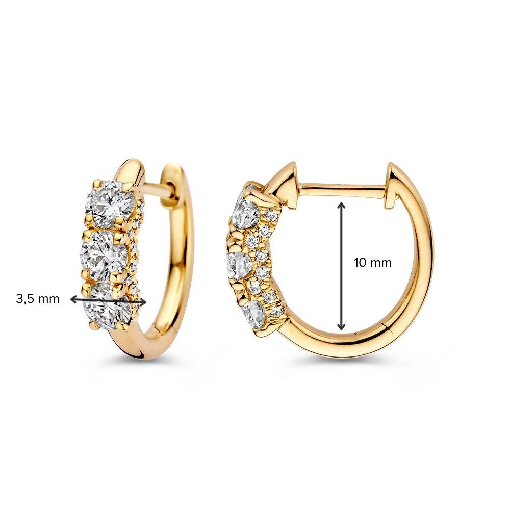 Espléndidos Aros de Oro Amarillo con Diamantes en Engaste Chatón 1,18 crt.