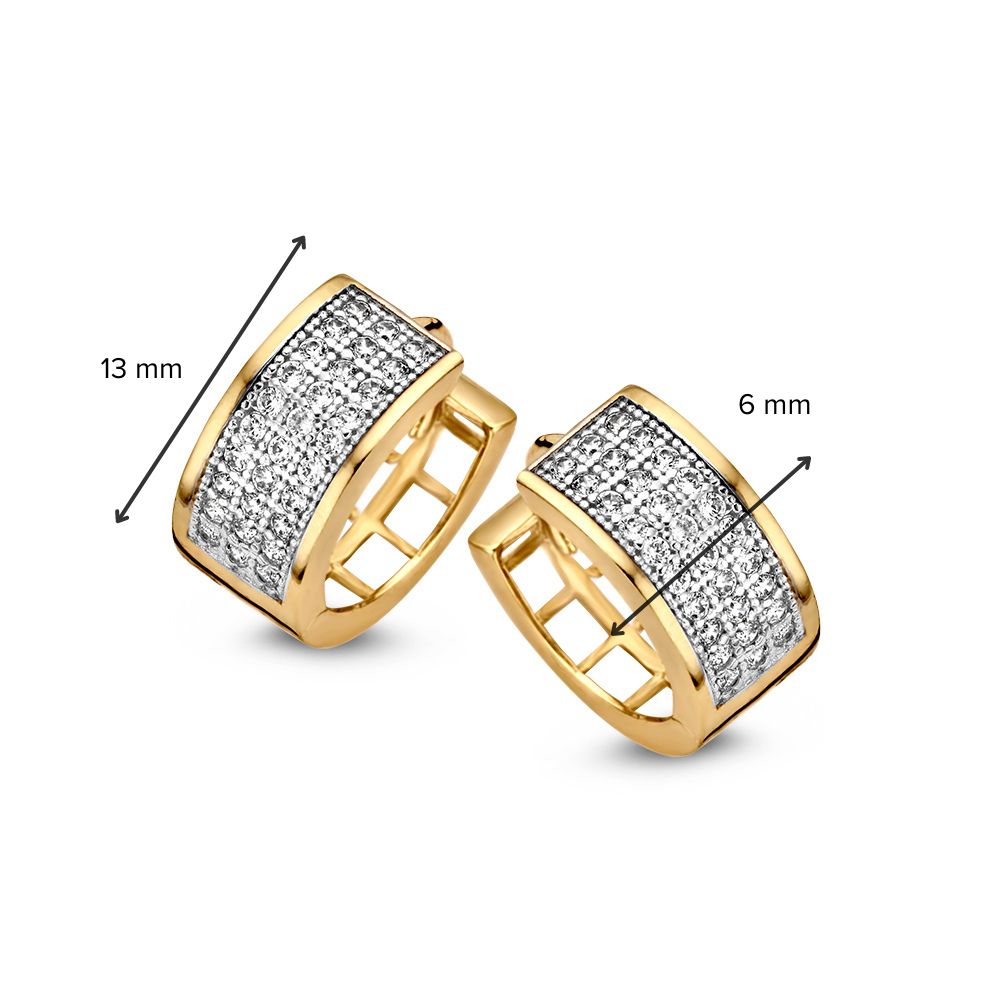 Brede Geelgouden Oorringen met Zirkonia's in Pavézetting – Luxe en Stralende Eleganties
