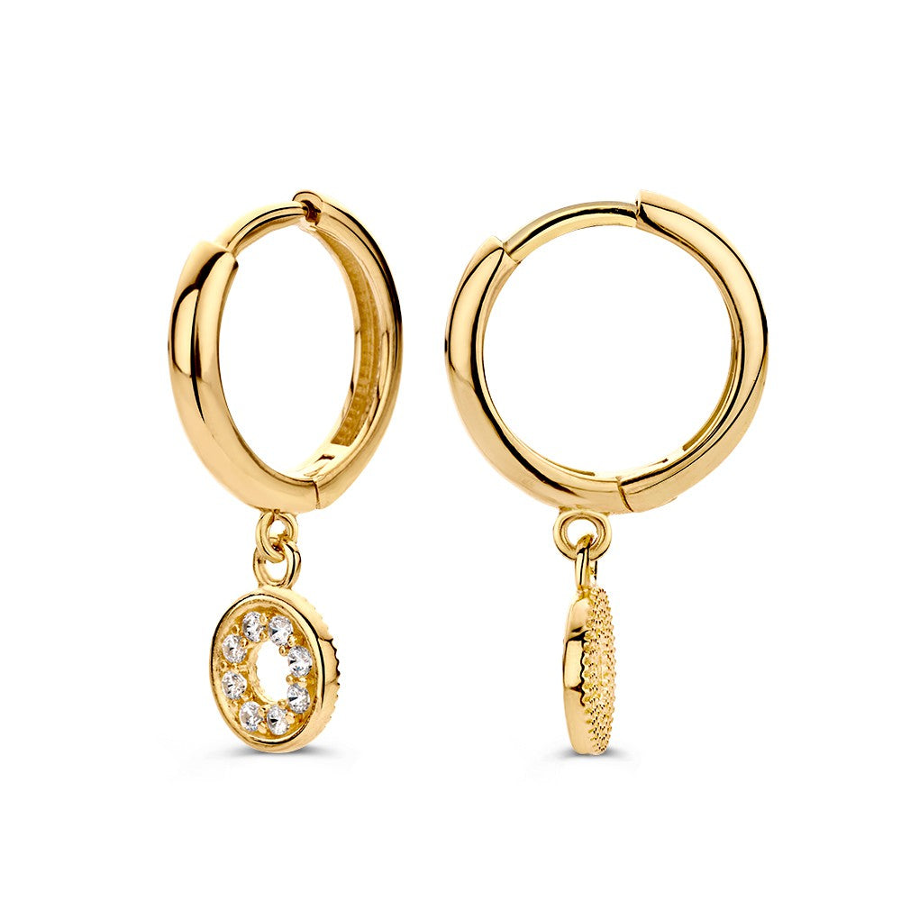 Aros de oro amarillo refinados con charms de circonita