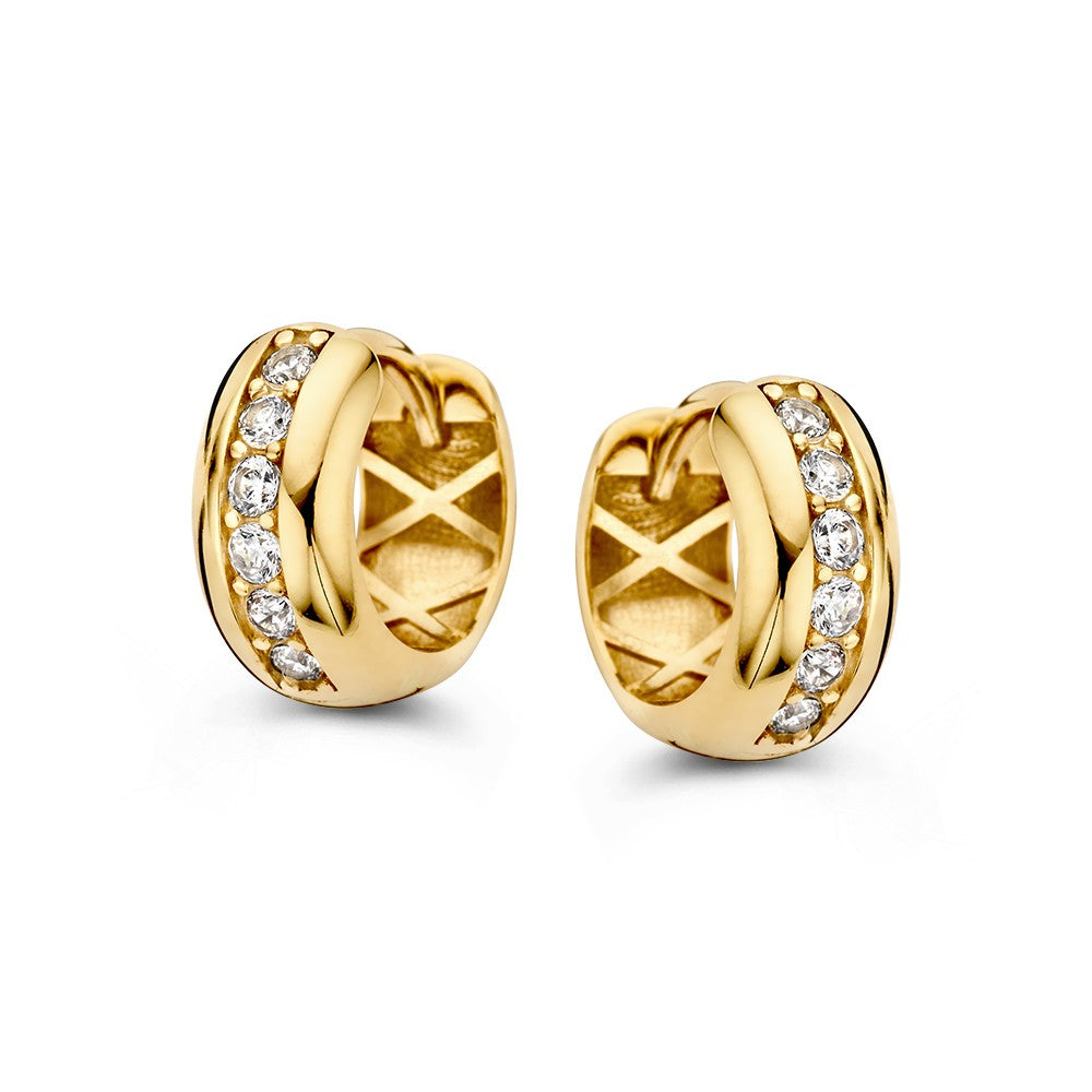 Aros de oro amarillo con circonitas brillantes en el lateral.