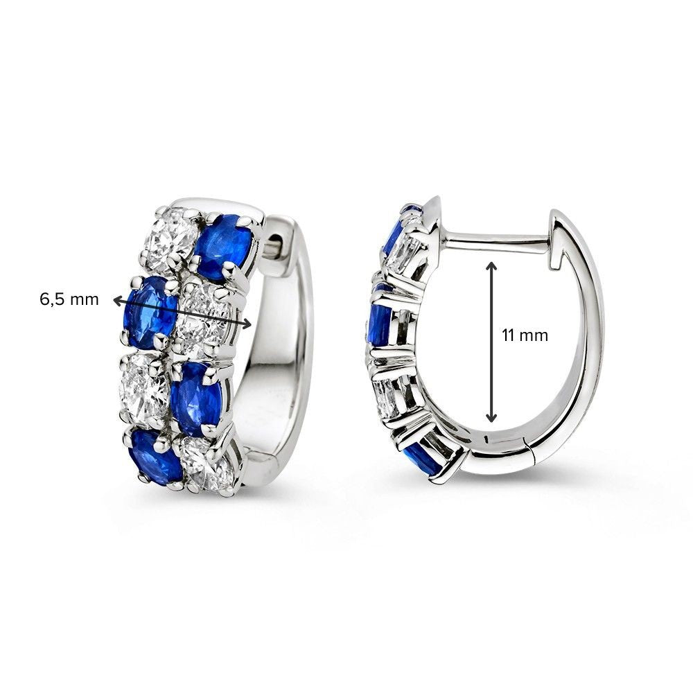 Aros de oro blanco con zafiros azules tallados en óvalo y diamantes – 1,60 crt zafiro, 1,20 crt diamante