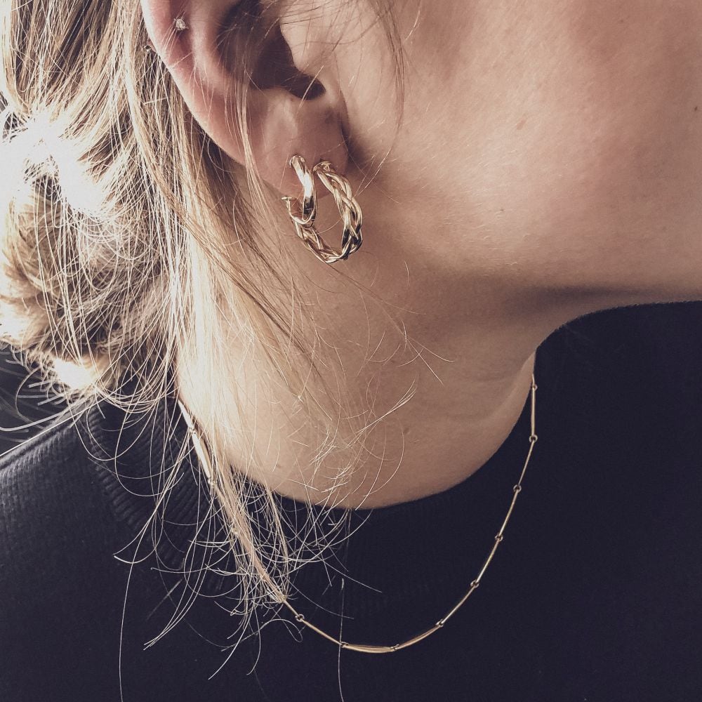 Pendientes de oro amarillo 14K 20mm - Elegancia Sencilla