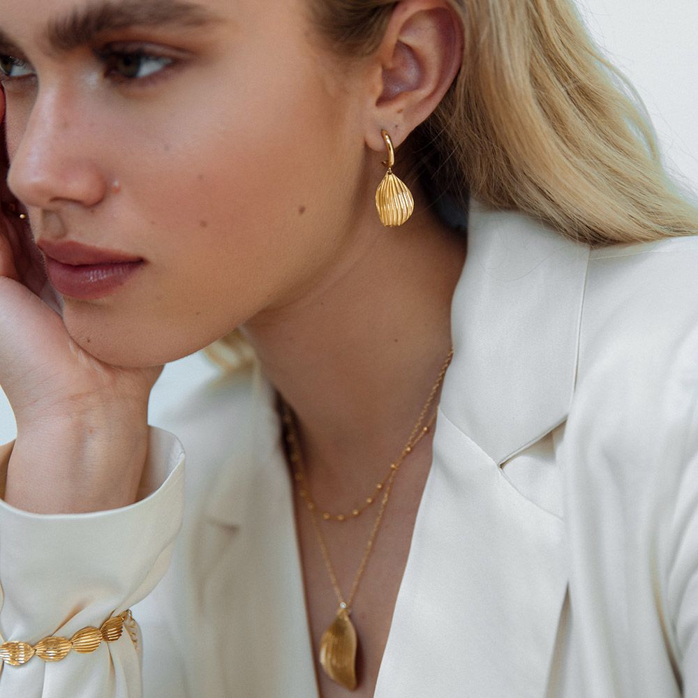 Pendientes de oro amarillo con colgantes de hoja en oro – 14 quilates de oro amarillo, pendientes elegantes de mujer