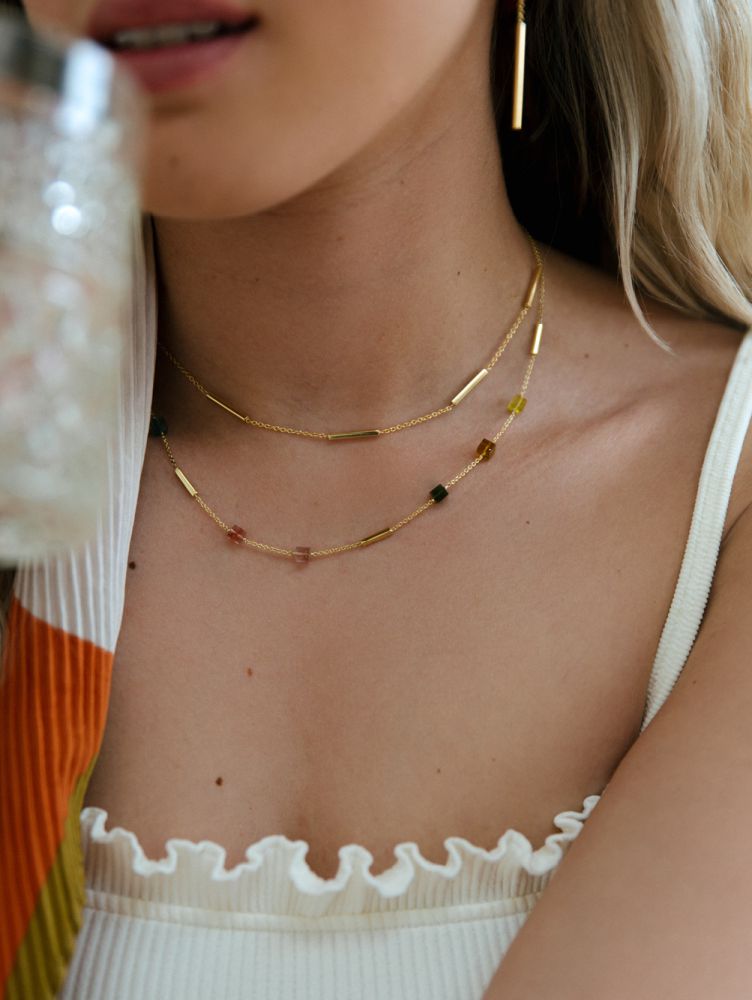 Pendientes de oro amarillo con colgantes de barras 14K – Elegancia moderna 70mm