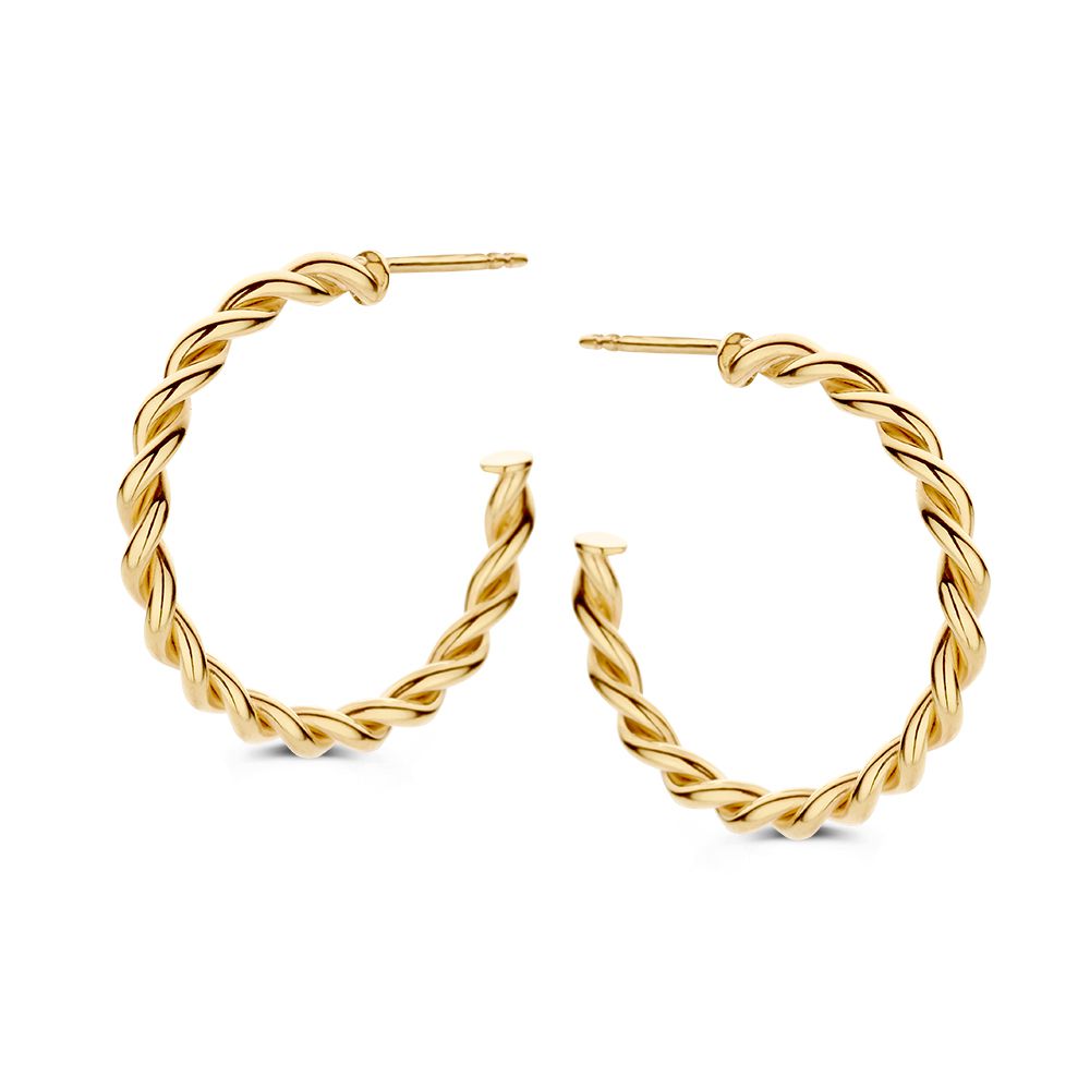 Aros de oro amarillo de 14 quilates con banda trenzada.