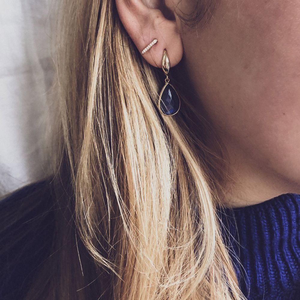 Pendientes de barra de oro amarillo con diamante en oro de 14 quilates
