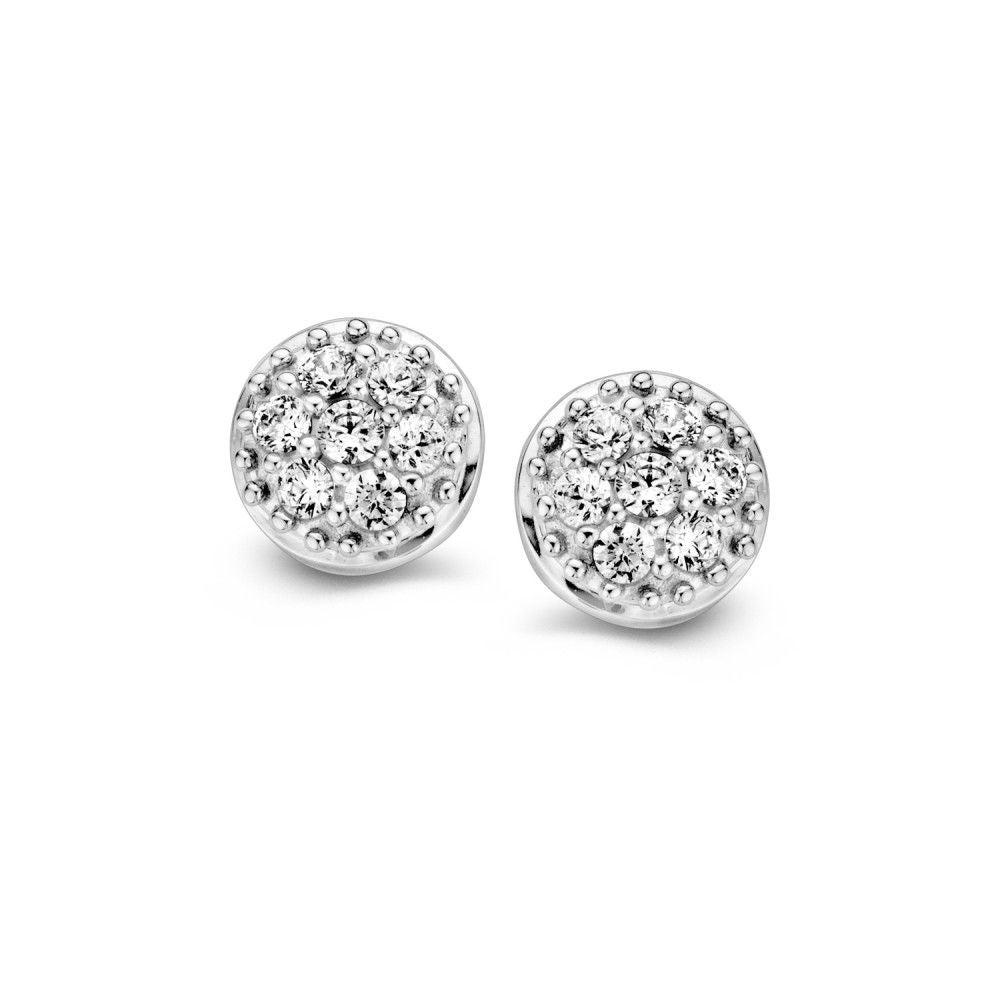 Pendientes de oro blanco con circonitas, forma redonda y diámetro de 7 mm.