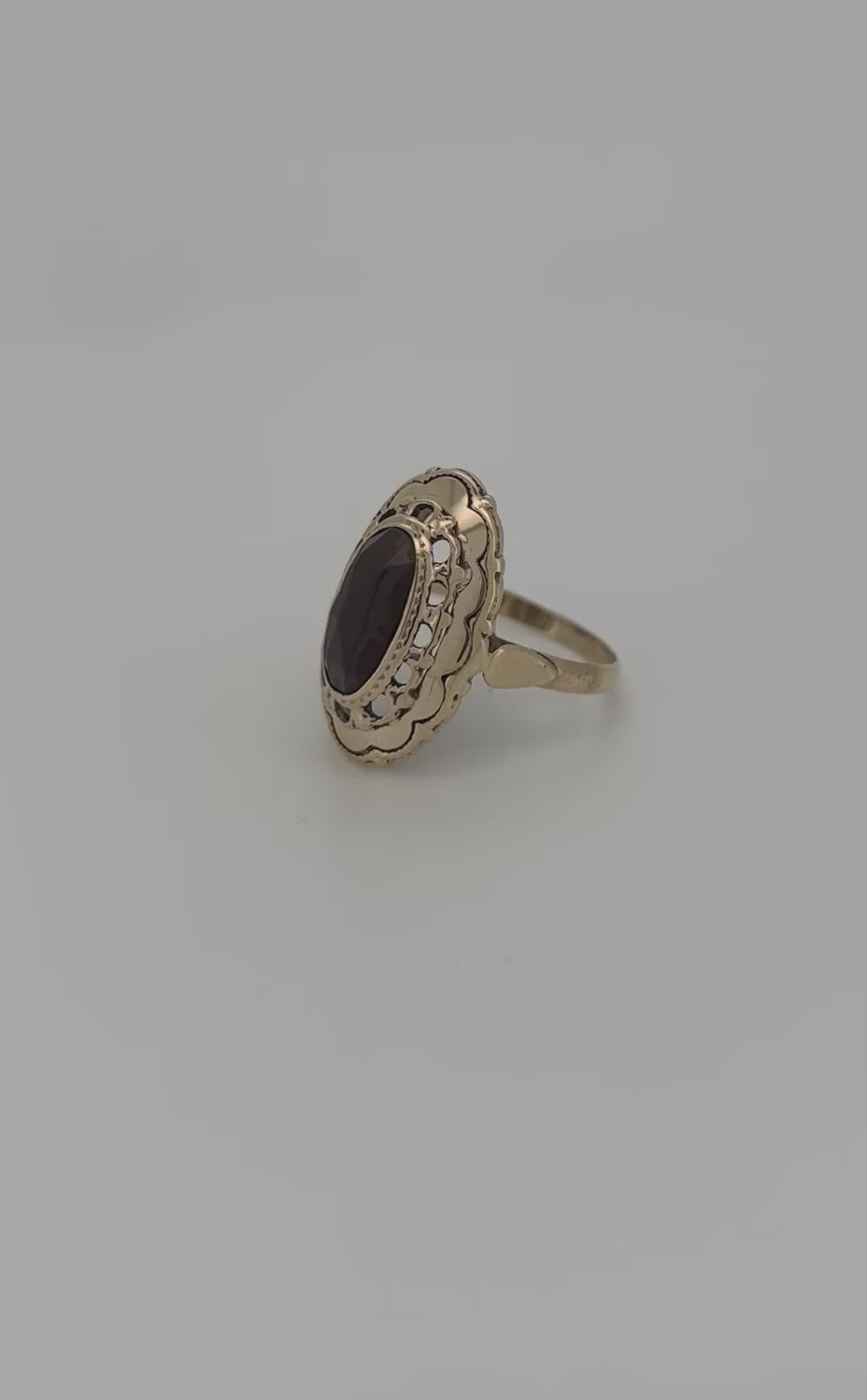 anillo vintage de oro 14k granate oval 5.0gr