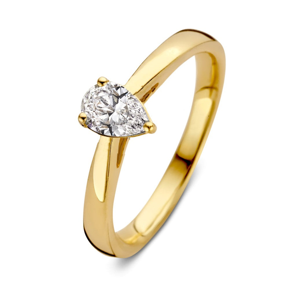 Anillo de oro amarillo con diamantes en forma de pera de 0,30 crt.