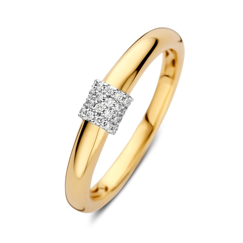 Anillo de oro amarillo de 14 quilates con diamante de 0.10 ct en el centro.