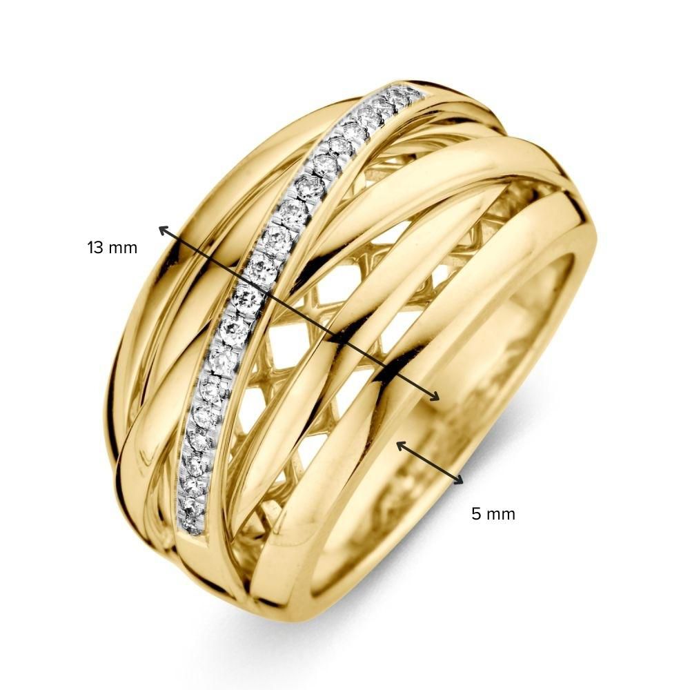 De Stijlvolle bicolor damesring met verfijnde banen en briljant van Excellent Jewelry heeft een 14-karaats crisscross design met een briljanten band, 13 mm breed aan de bovenkant en 5 mm aan de zijkant.