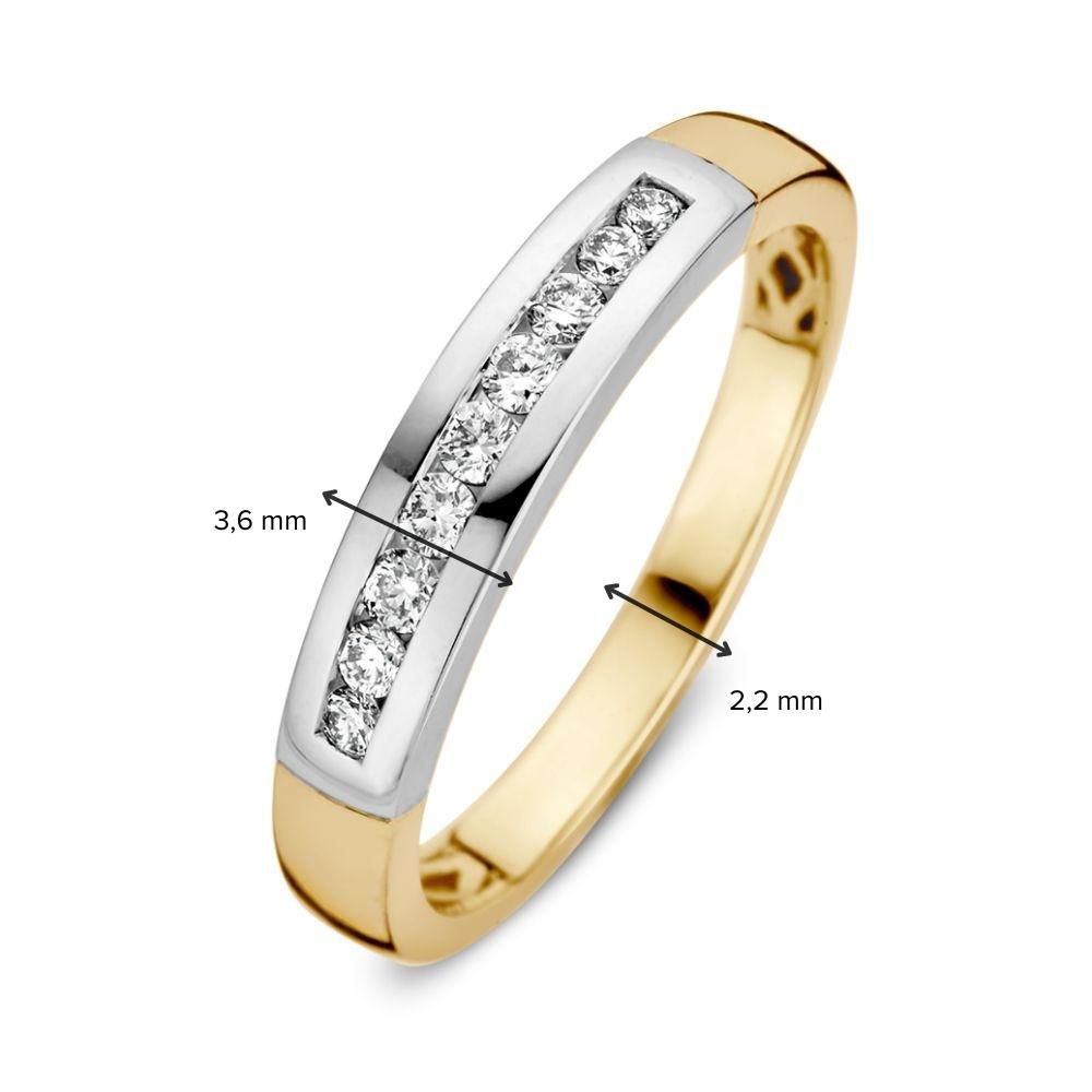 Anillo Bicolor de Oro con Diamante en Engaste de Riel – 0.20 Quilates