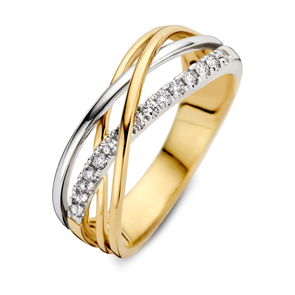 Anillo bicolor de oro blanco y amarillo con diamantes, 0.20 quilates, diseño entrelazado.