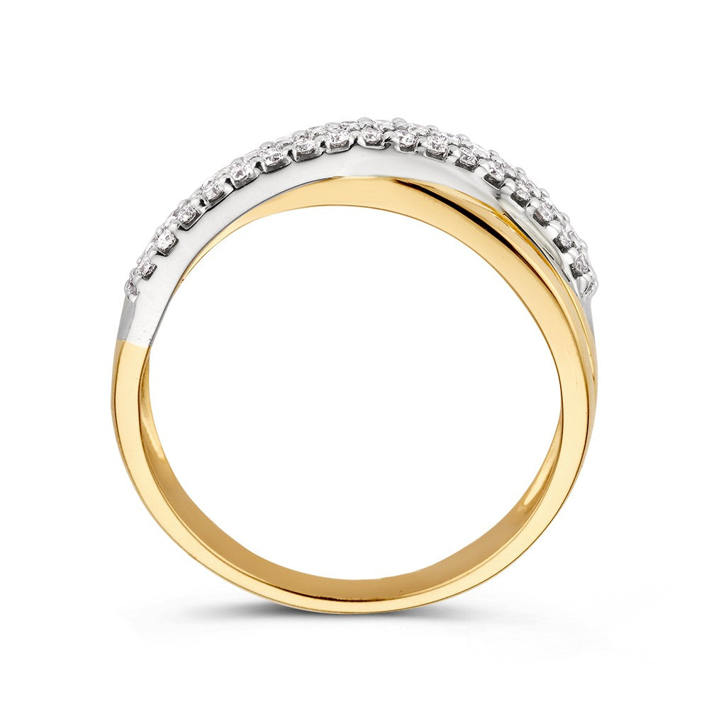 Anillo bicolor de oro blanco y oro amarillo con diamantes 0.30 crt.