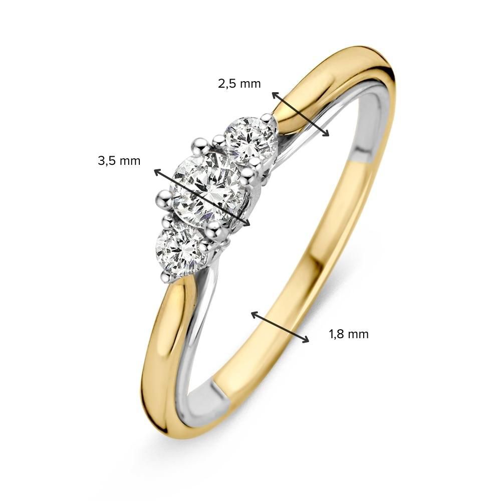 Elegante Anillo Bicolor de Oro Amarillo y Oro Blanco con Diamante Brillante 0.31 crt.