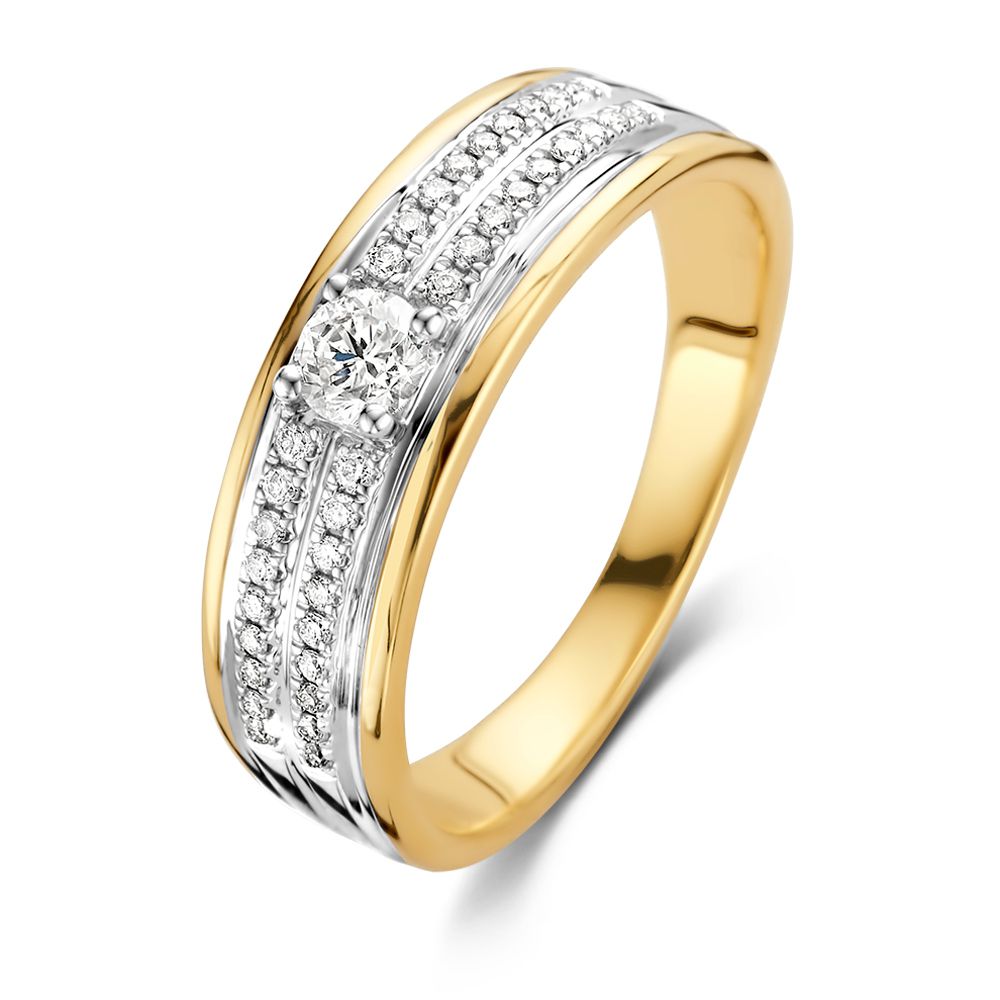 Anillo bicolor elegante de oro con centro de diamante brillante de 0.34 crt.