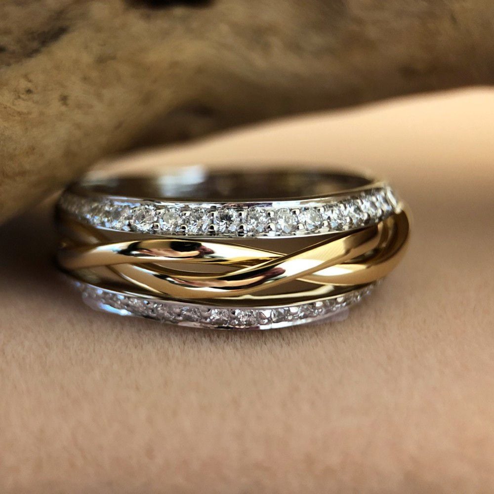 Anillo de mujer bicolor de oro blanco y oro amarillo con brillante (0.47 crt) – 14 quilates, calidad H/SI-1