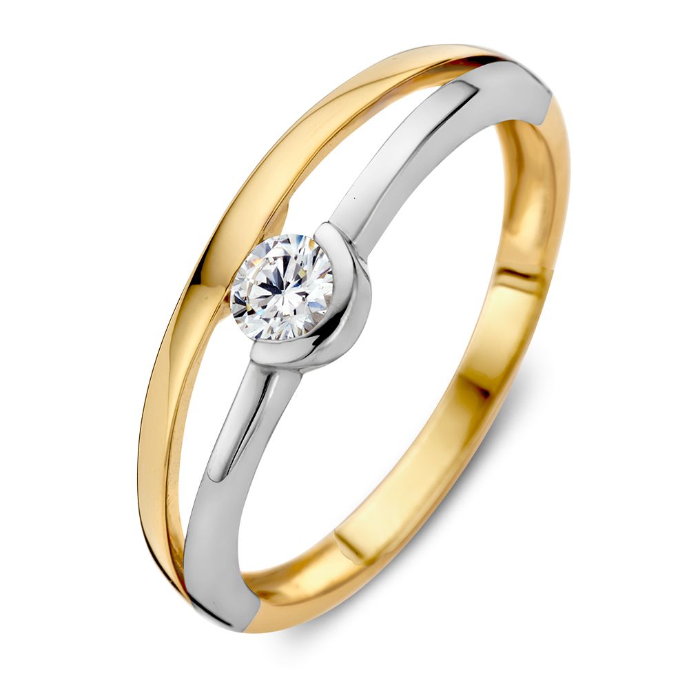 Anillo bicolor de oro amarillo y blanco de 14 quilates, con una brillante circonita en el centro y diseño moderno.