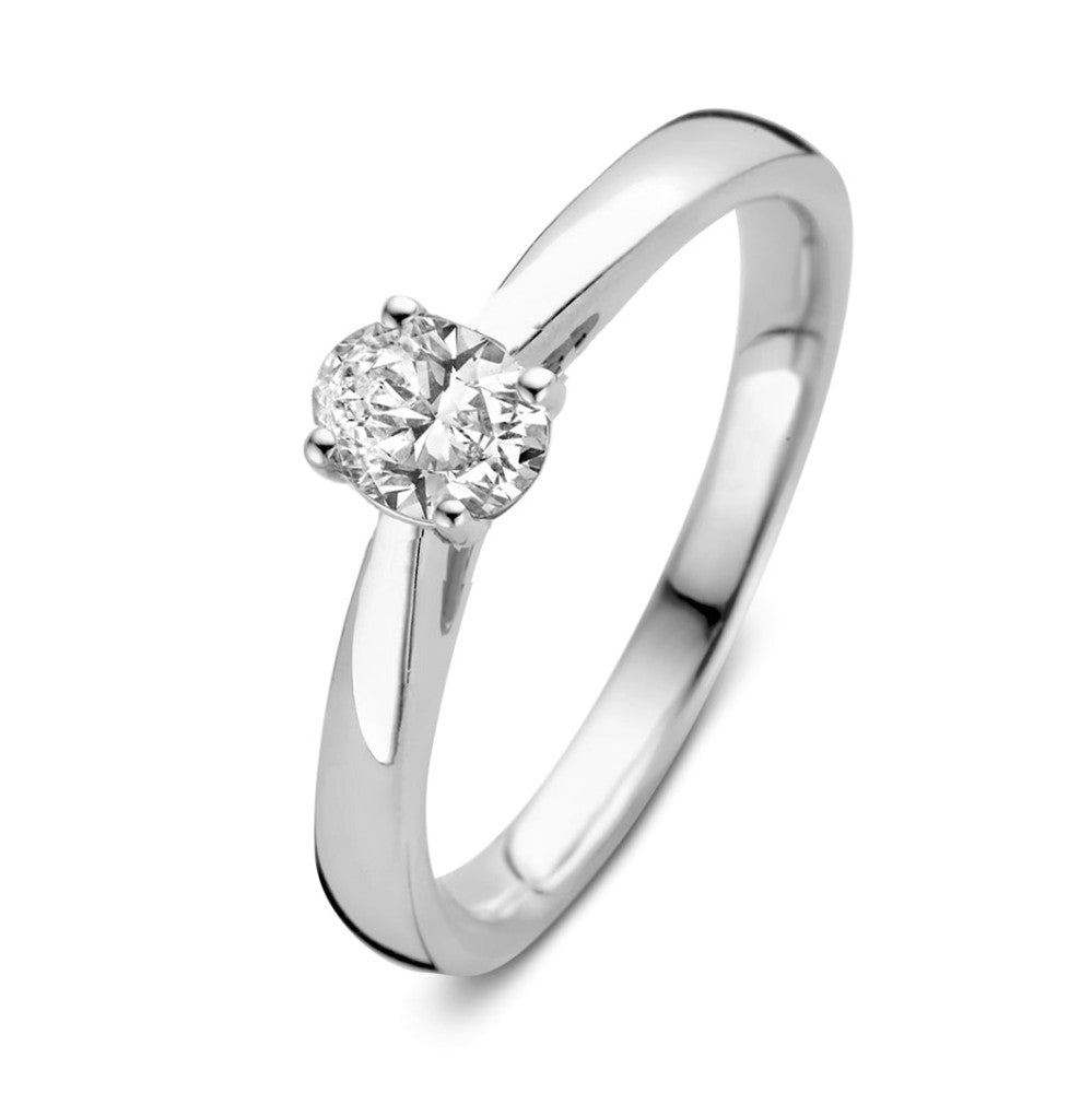 Anillo de oro blanco con diamante de 0,30 quilates, diseño sencillo y brillante.