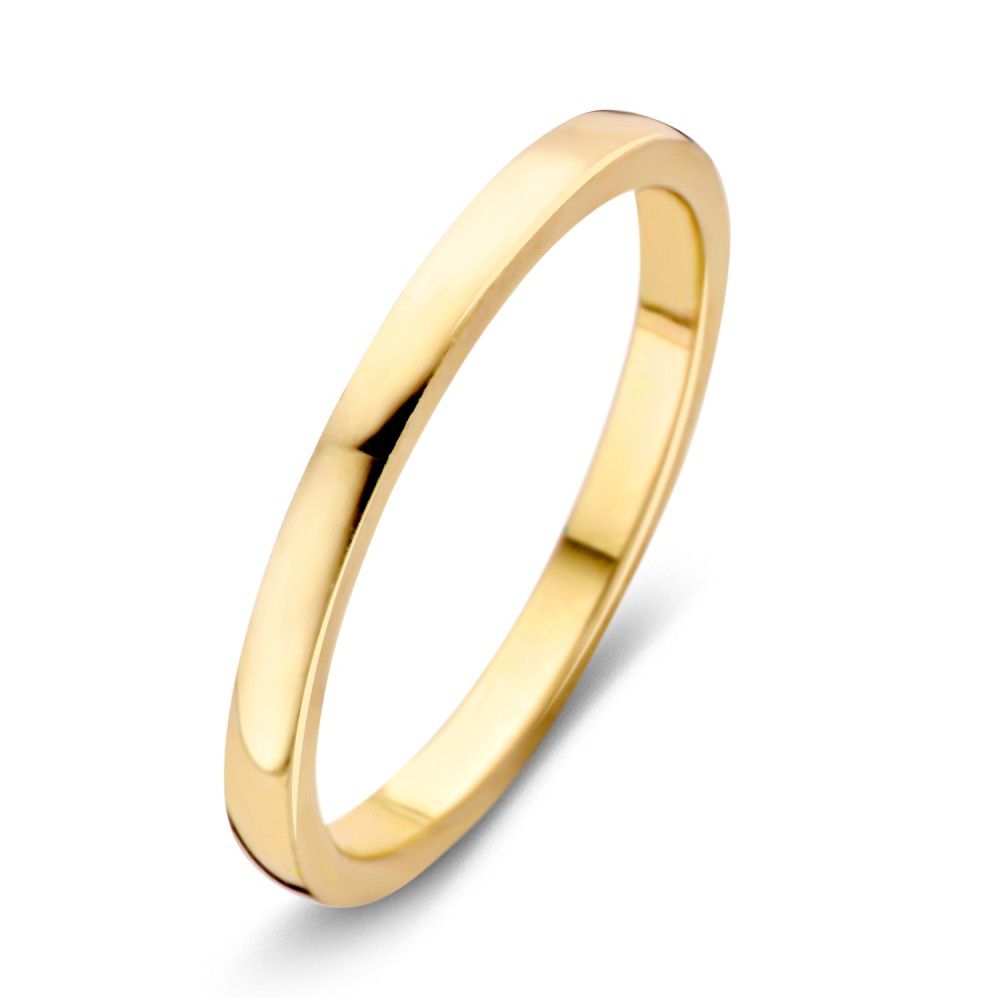 Anillo de oro amarillo de 14 quilates, diseño fino y elegante con acabado pulido.