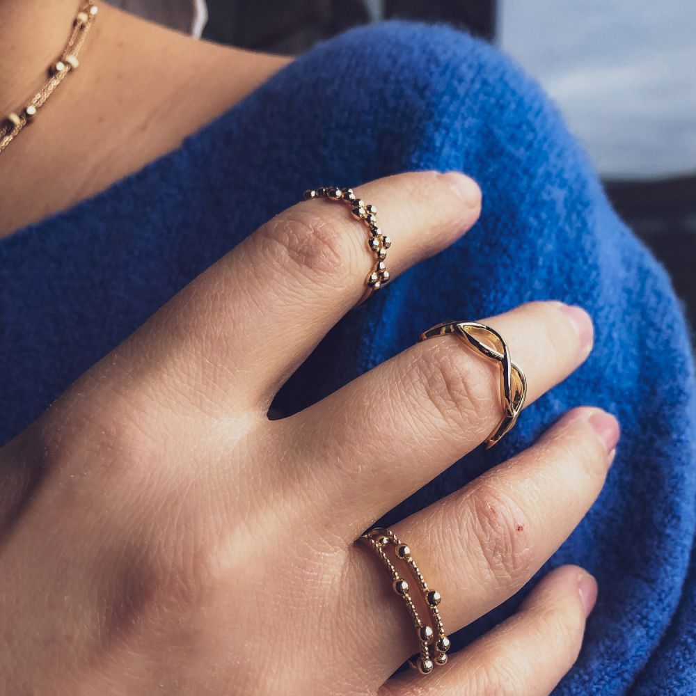 Anillo de mujer en oro amarillo de 14 quilates - Estilo elegante y atemporal