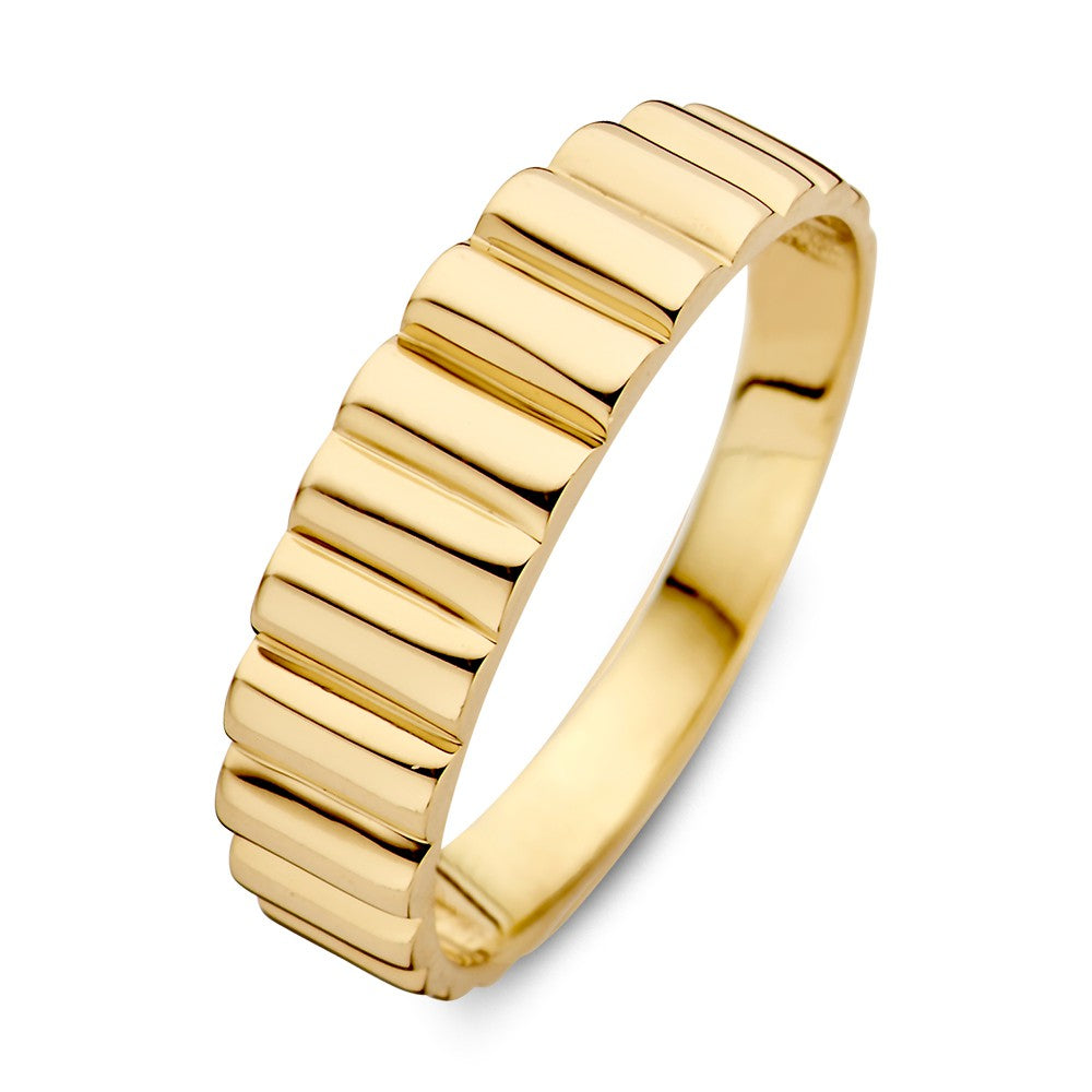 Anillo de oro amarillo con patrón de estrías, 14 quilates, 5.2 mm de ancho.