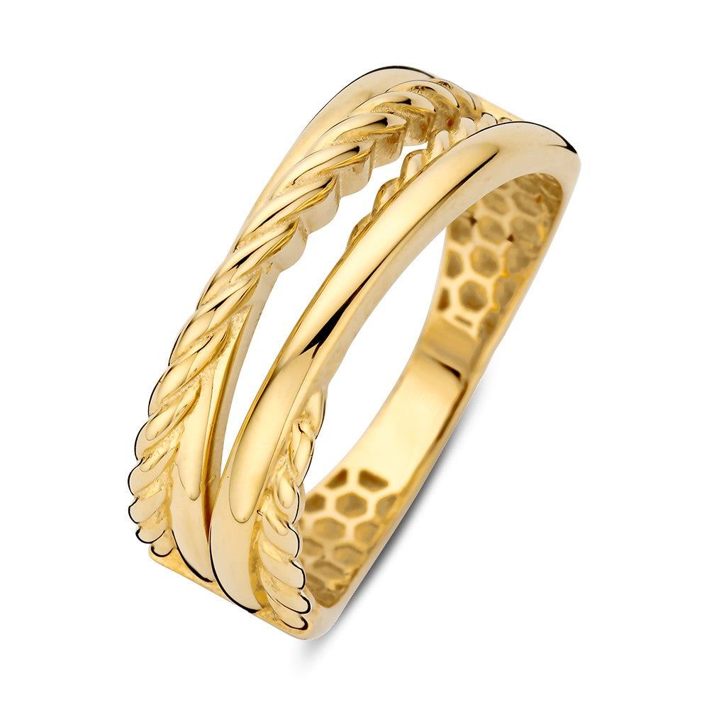 Anillo de oro amarillo con diseño trenzado y acabado pulido.