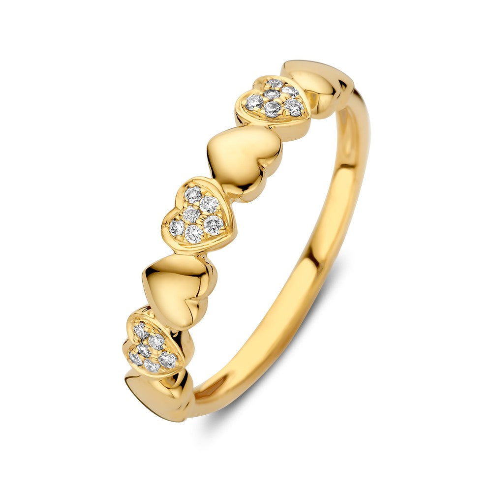 Anillo de oro amarillo con corazones y diamantes, decorado con cinco corazones brillantes.