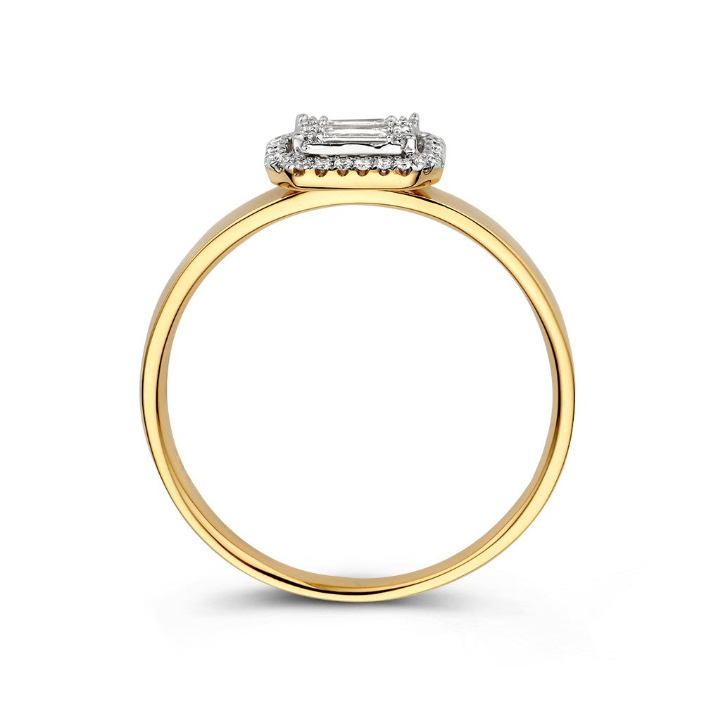 Anillo bicolor elegante de oro con diamantes brillantes y baguette en engaste invisible 0.20 crt.