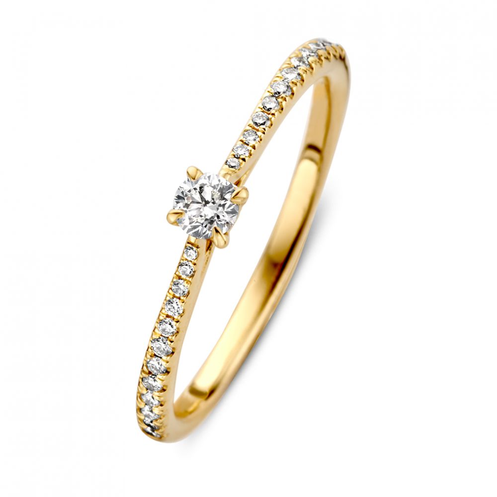 Anillo de oro amarillo refinado con diamantes brillantes de 0.22 crt.