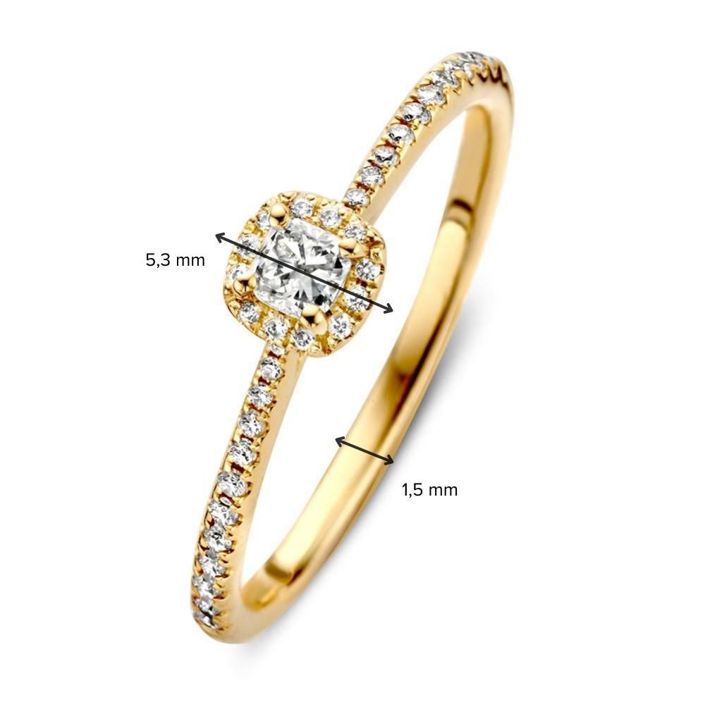 Elegante Anillo de Mujer de Oro Amarillo con Diamante Cortado en Princesa – 14 Quilates de Oro