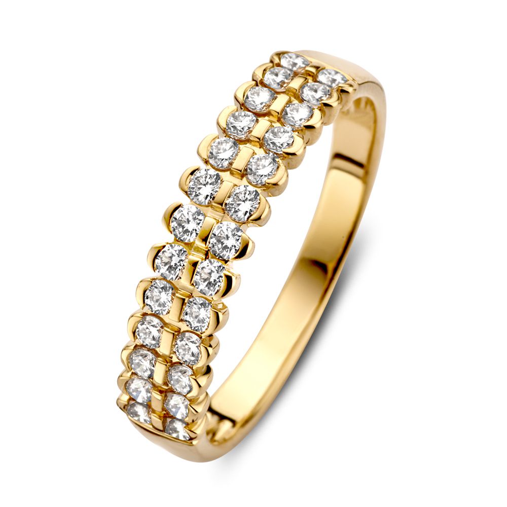 Anillo de oro amarillo de 14 quilates con diamantes en un engaste especial, 0.49 crt.