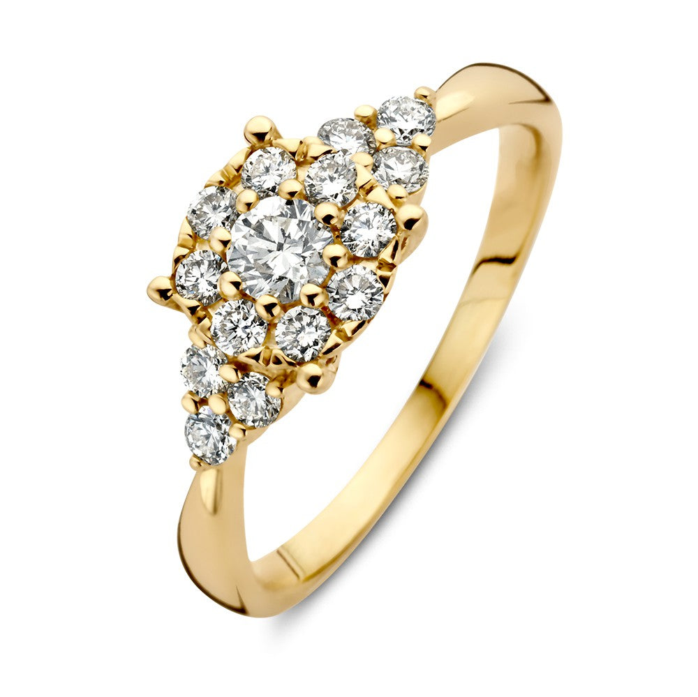 Anillo de oro amarillo de 14 quilates con diamantes brillantes en forma de entorno.