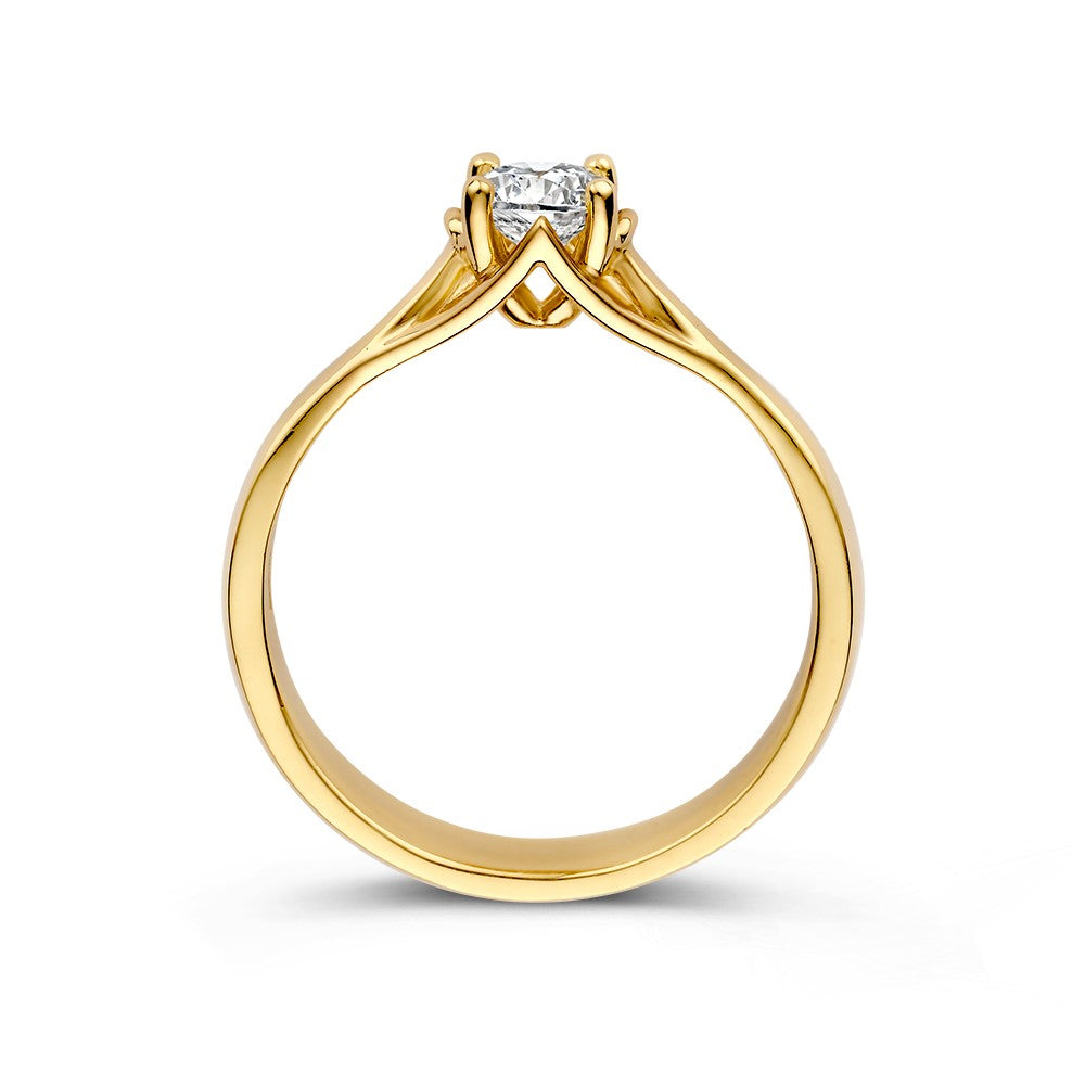 Anillo de oro amarillo solitario con diamante cultivado en laboratorio de 0,50 quilates - Elegancia en su forma más pura 0.50 crt.