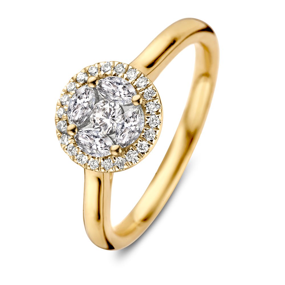 Anillo de oro amarillo con diamantes de 0,52 quilates, formas de corte brillante y marquesa.