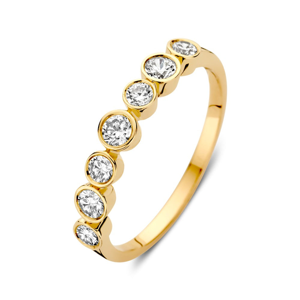 Anillo de oro amarillo elegante con circonitas en engastes redondos, diseño atemporal de 14 quilates.
