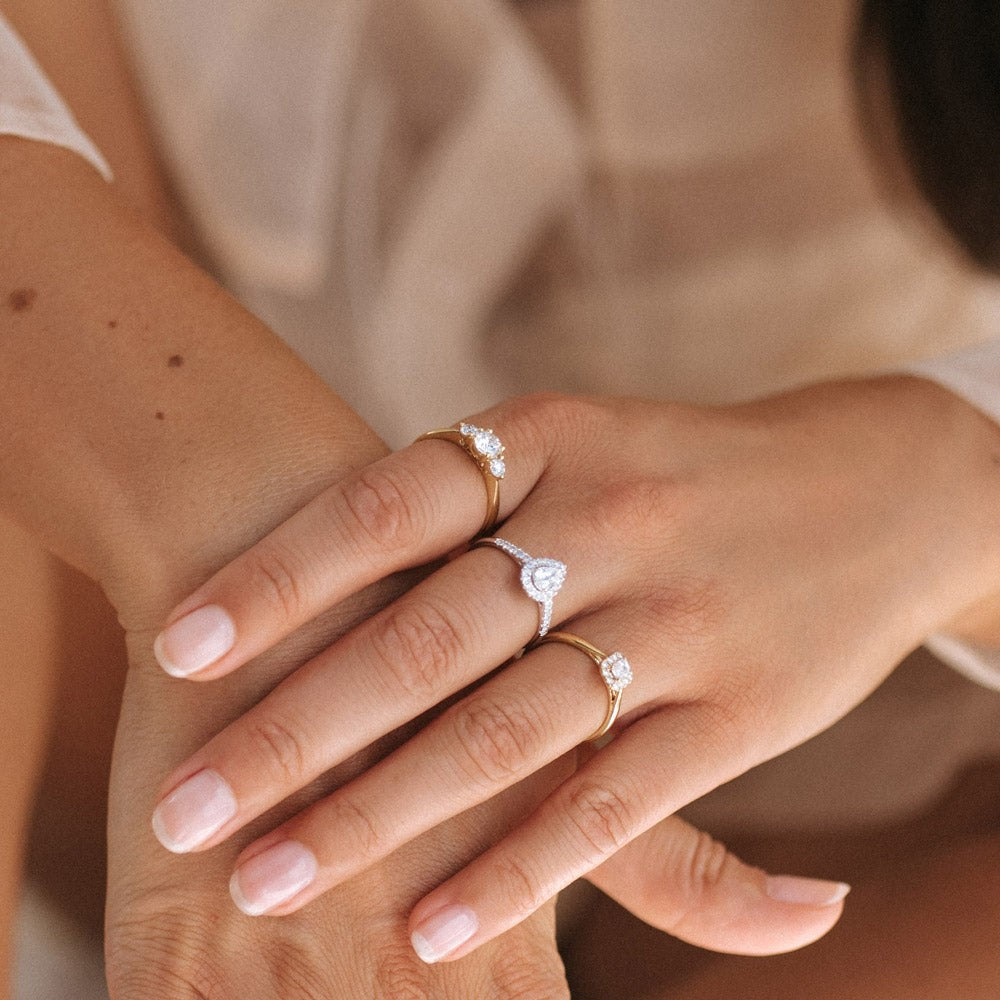 Anillo Ivy 0,30 crt. oro amarillo