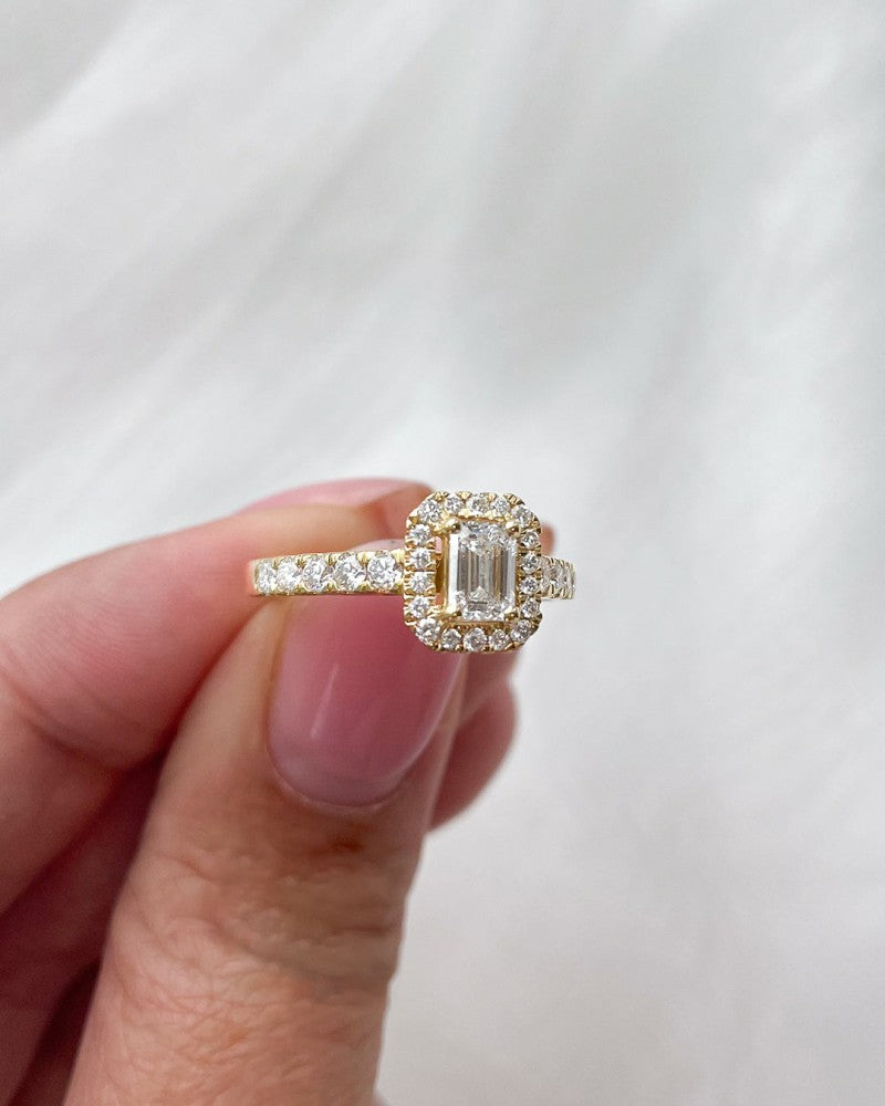 Anillo Ivy royal 0,50 crt. oro amarillo