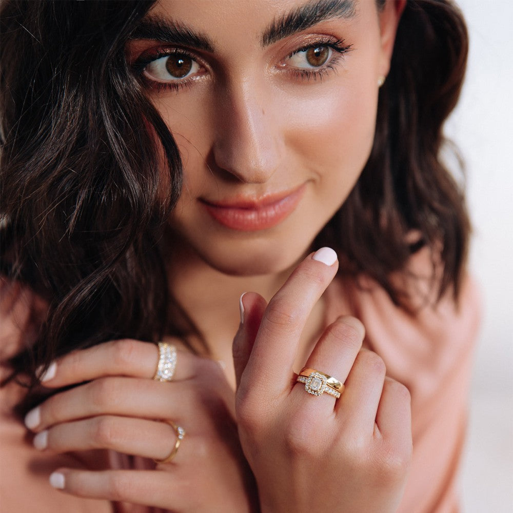 Anillo Ivy royal 1,00 crt. oro amarillo