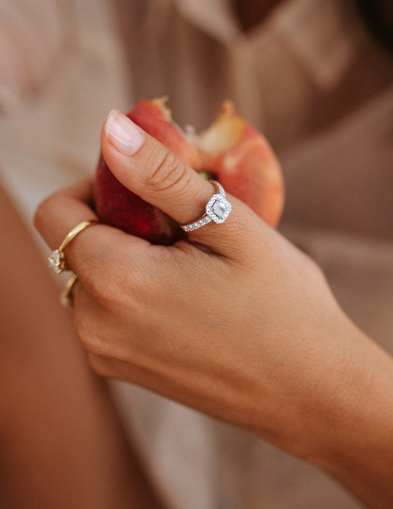 Anillo Ivy royal 1,00 crt. oro blanco