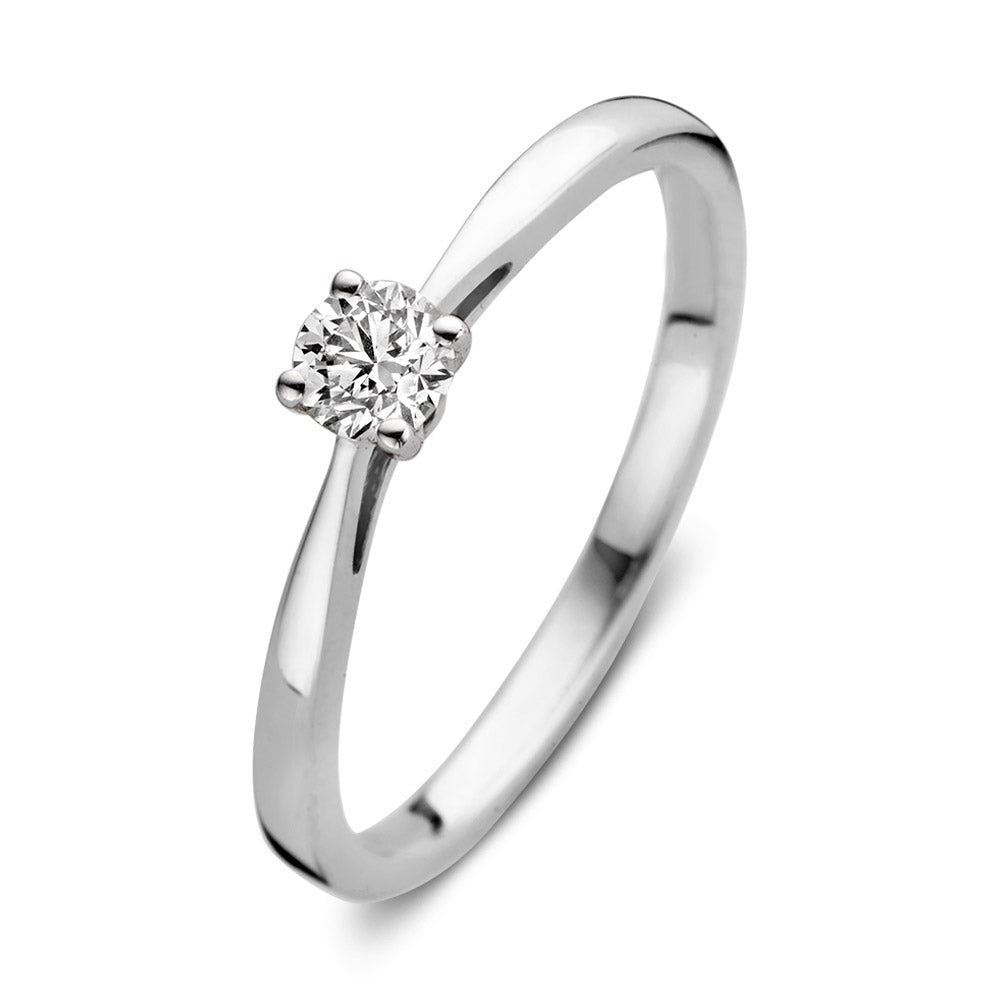 Anillo de oro blanco con un diamante central de 0,20 quilates.