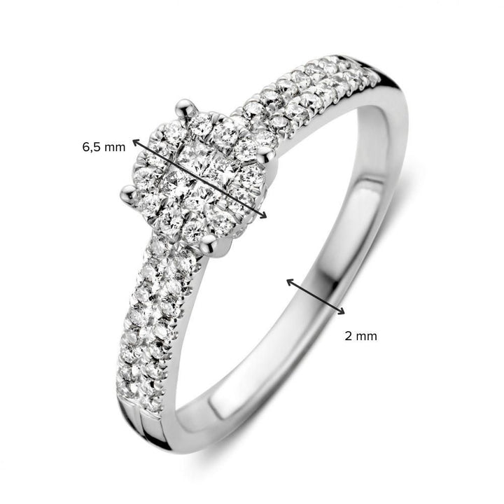 Elegant White Gold Ring with Invisible-Set Diamonds and Double Row Brilliance0.45 crt.