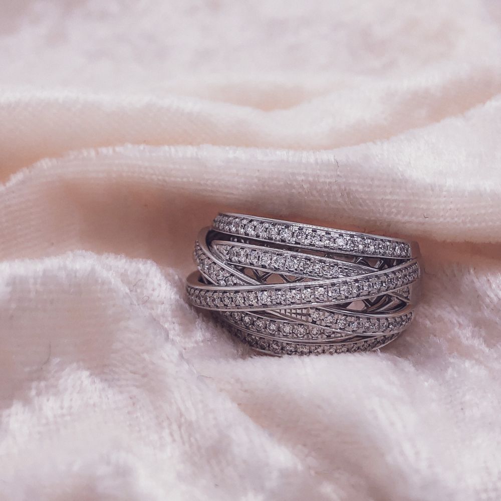 Ring witgoud briljant 0.68 crt.
