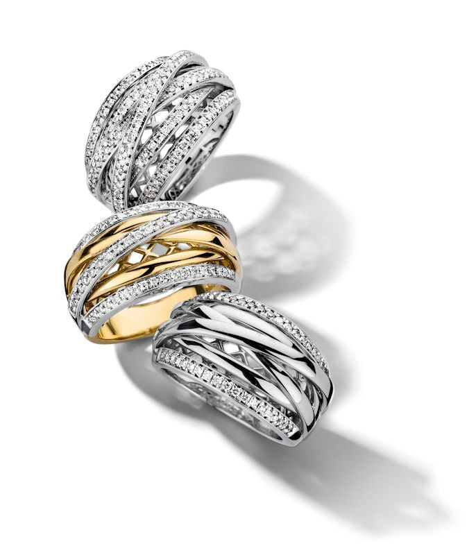 Anillo oro blanco brillante 0.68 crt.