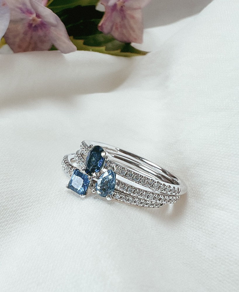 Anillo oro blanco brillante + zafiro