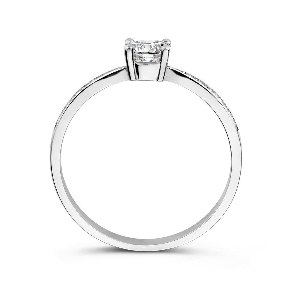 Elegante Anillo de oro blanco con circonitas - Refinamiento atemporal