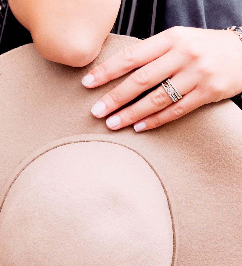 Anillo de mujer de plata con oro de 14 quilates y circonitas – oro amarillo