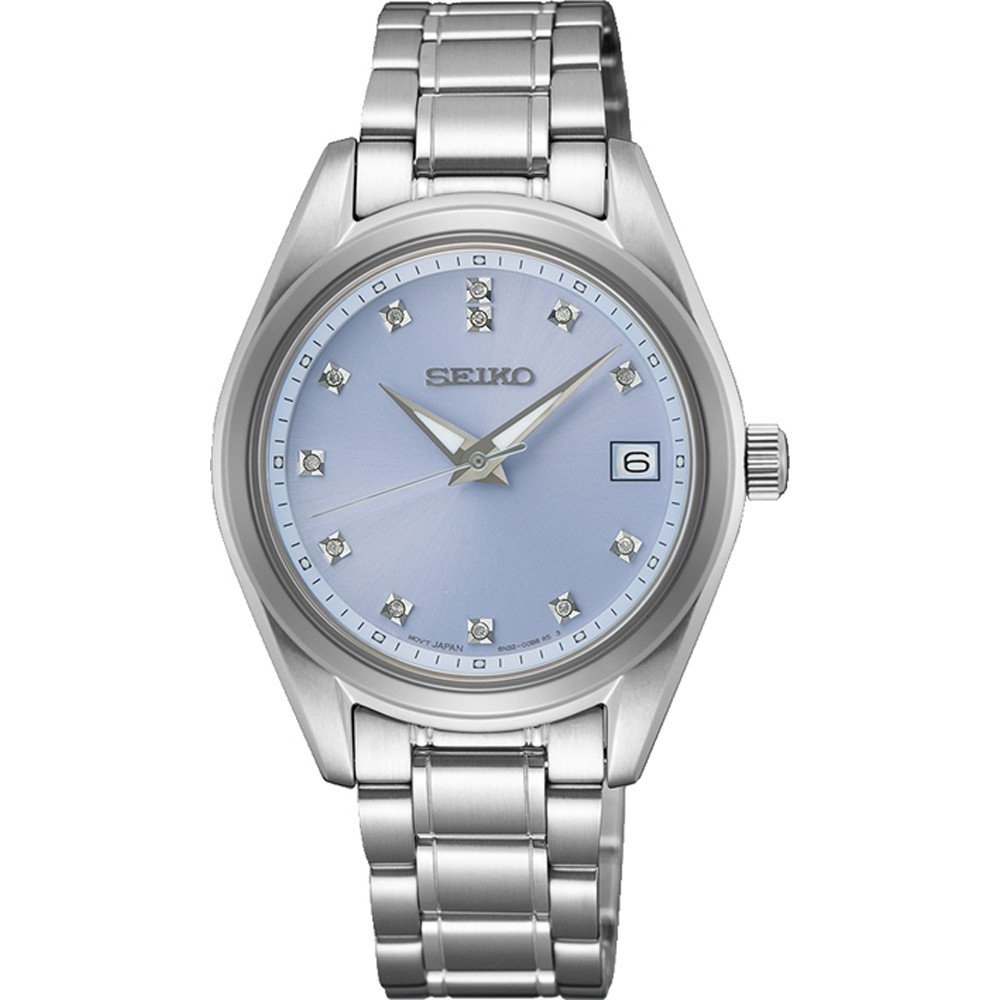 Reloj de acero inoxidable con esfera azul claro y diamantes como marcadores.