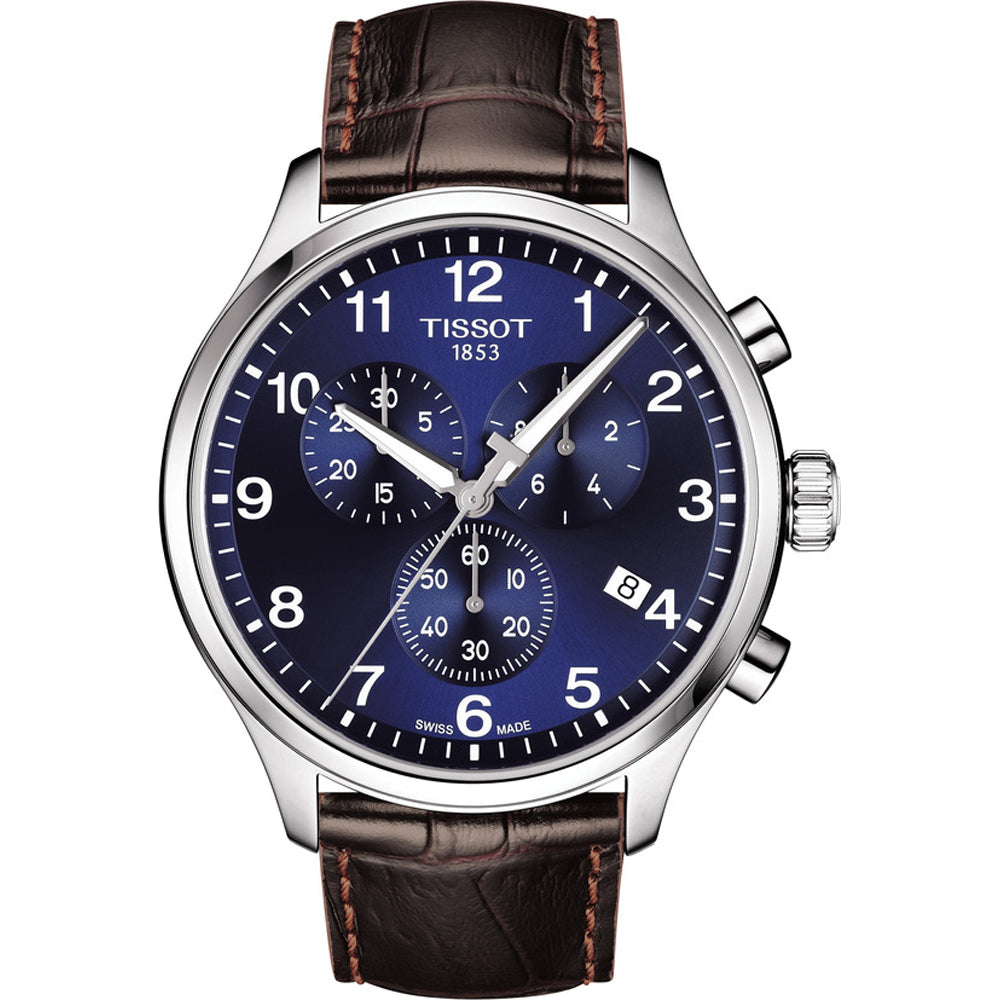 Reloj Tissot Chrono XL Classic con esfera azul, correa de cuero marrón y detalles plateados.