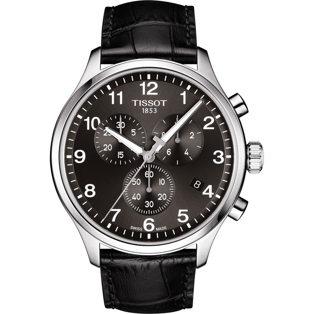 Reloj Tissot Chrono XL Classic con caja de acero inoxidable, esfera negra y correa de piel negra.